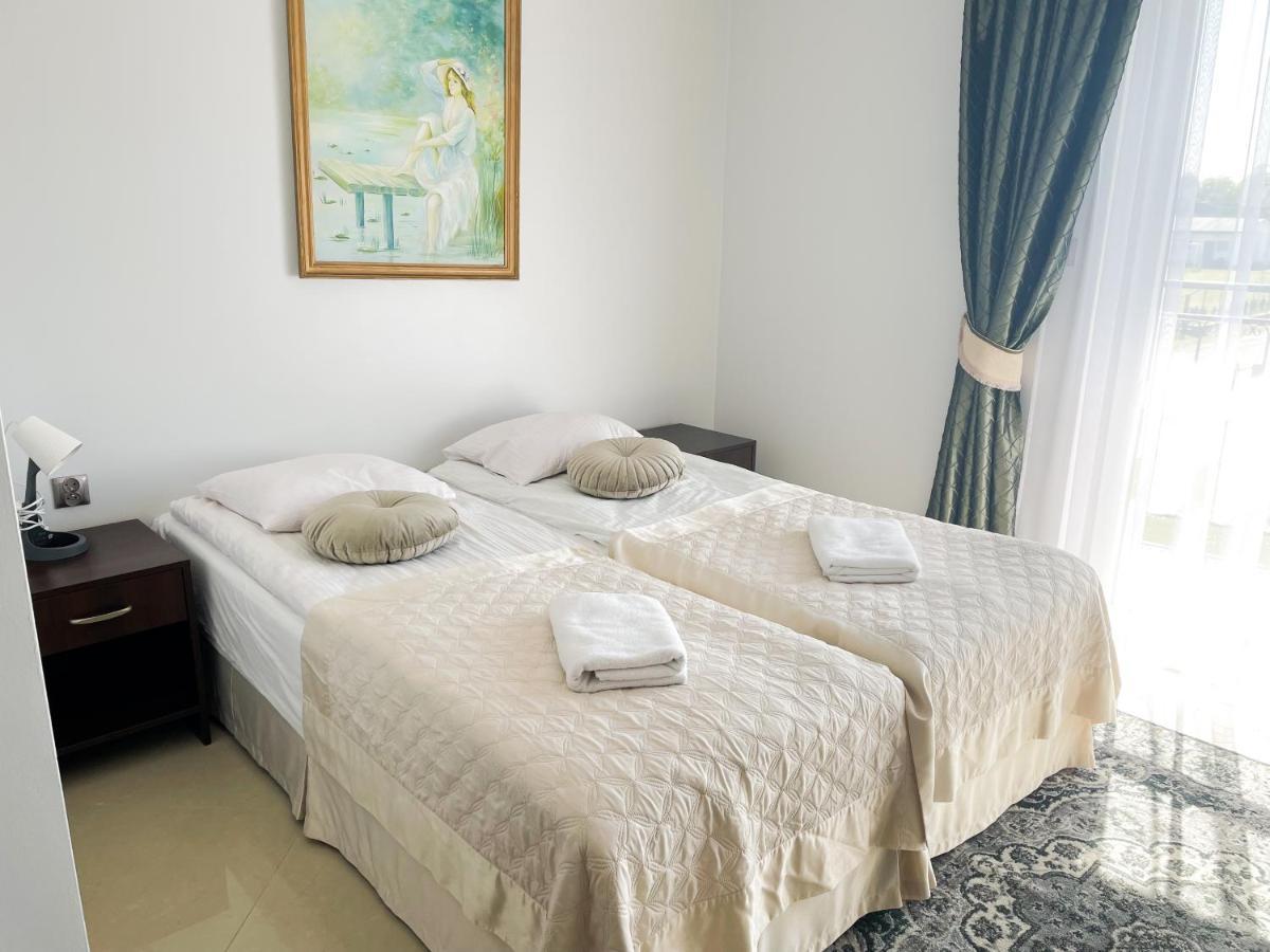 Osrodek Wczasowy Rewa Hotel ภายนอก รูปภาพ