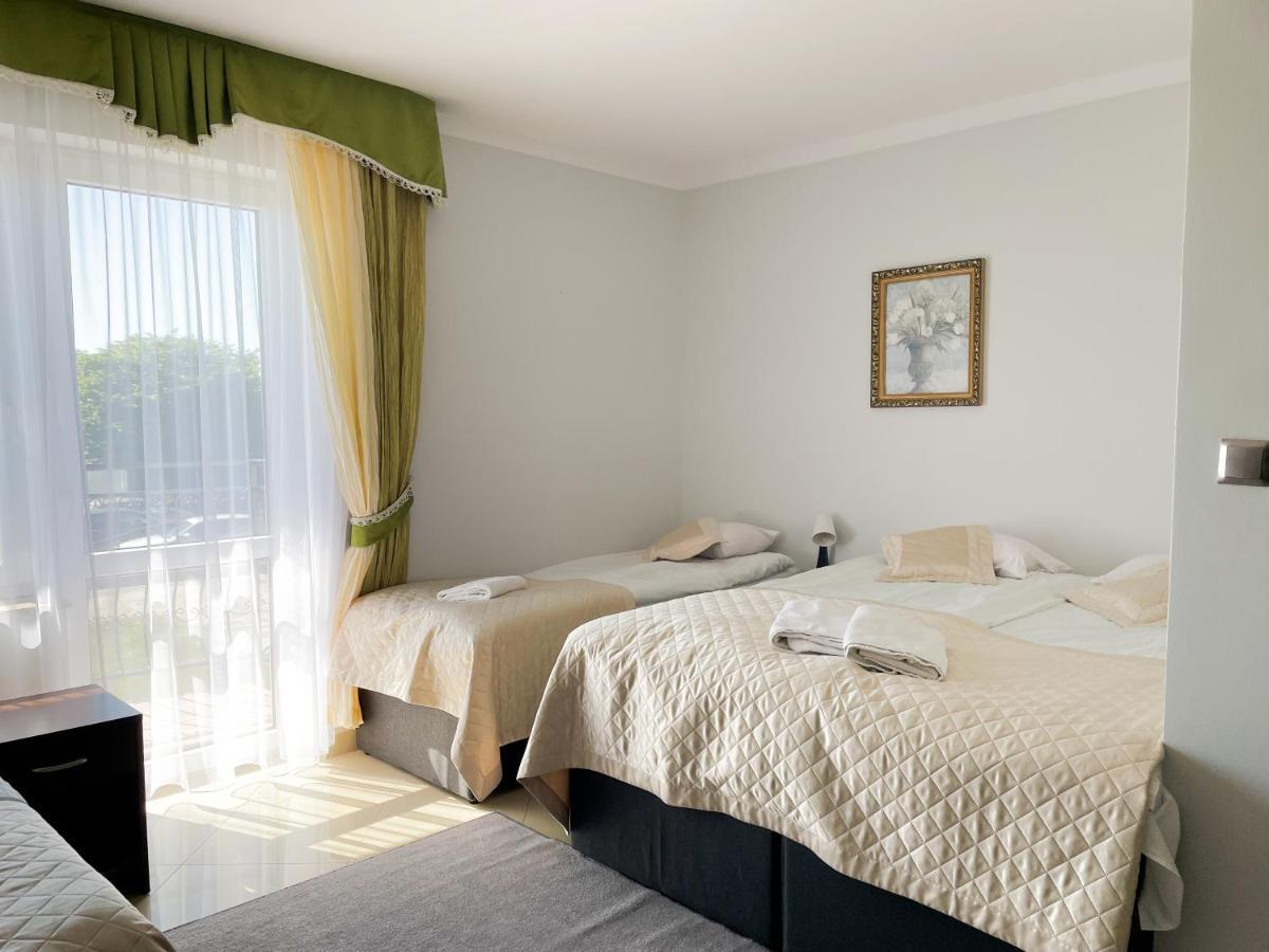 Osrodek Wczasowy Rewa Hotel ภายนอก รูปภาพ