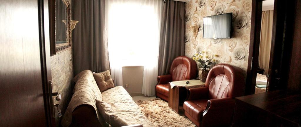 Osrodek Wczasowy Rewa Hotel ภายนอก รูปภาพ