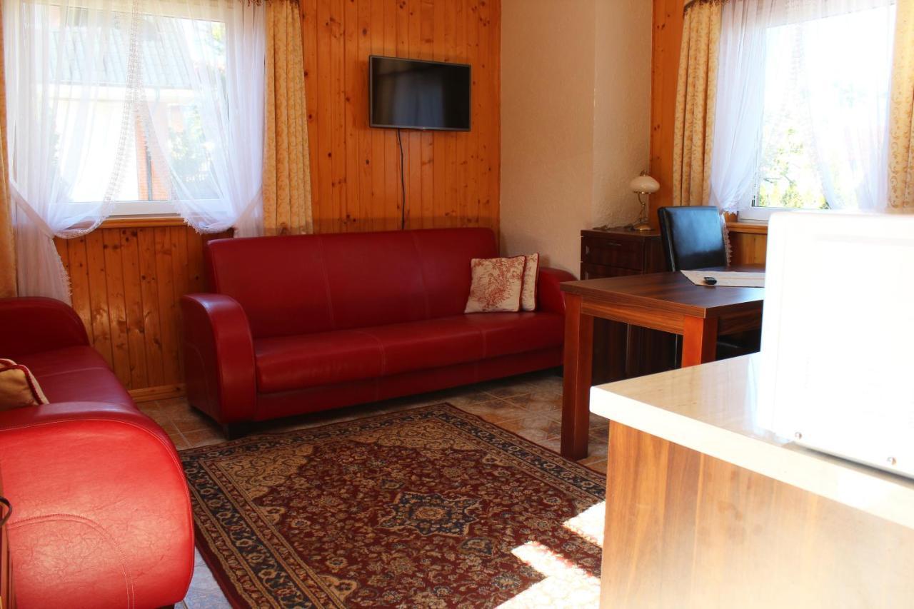 Osrodek Wczasowy Rewa Hotel ภายนอก รูปภาพ